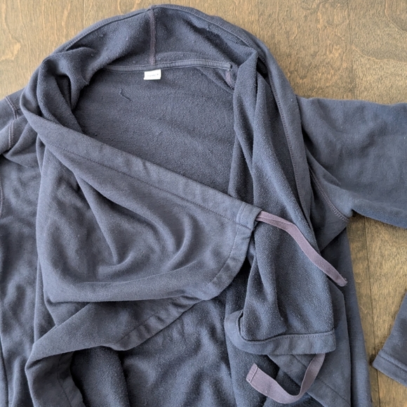 Open front Cardigan with pockets and drawstring - Picture 2 of 4